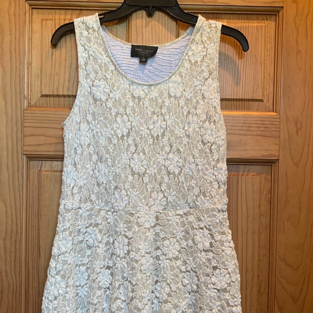 Lace dress with gold underlay